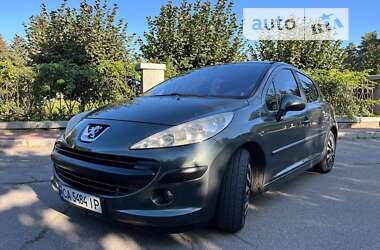 Хэтчбек Peugeot 207 2007 в Умани