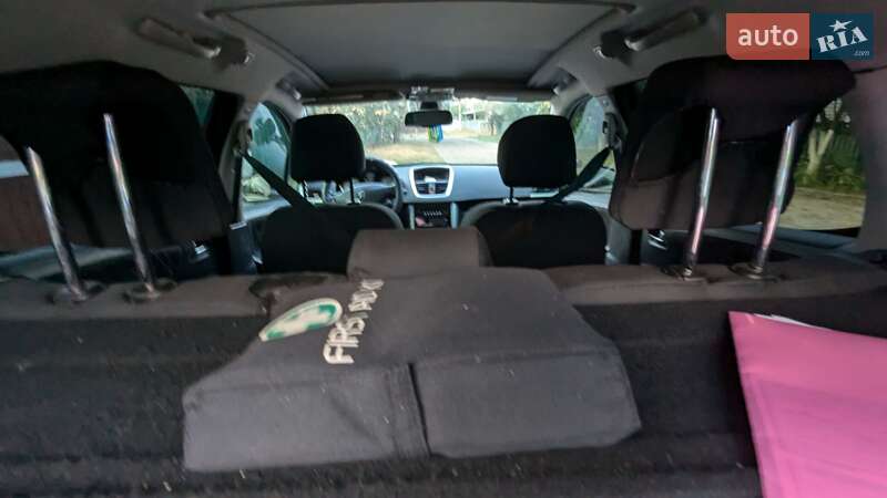 Універсал Peugeot 207 2008 в Городні