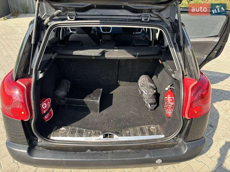 Універсал Peugeot 207 2010 в Дрогобичі