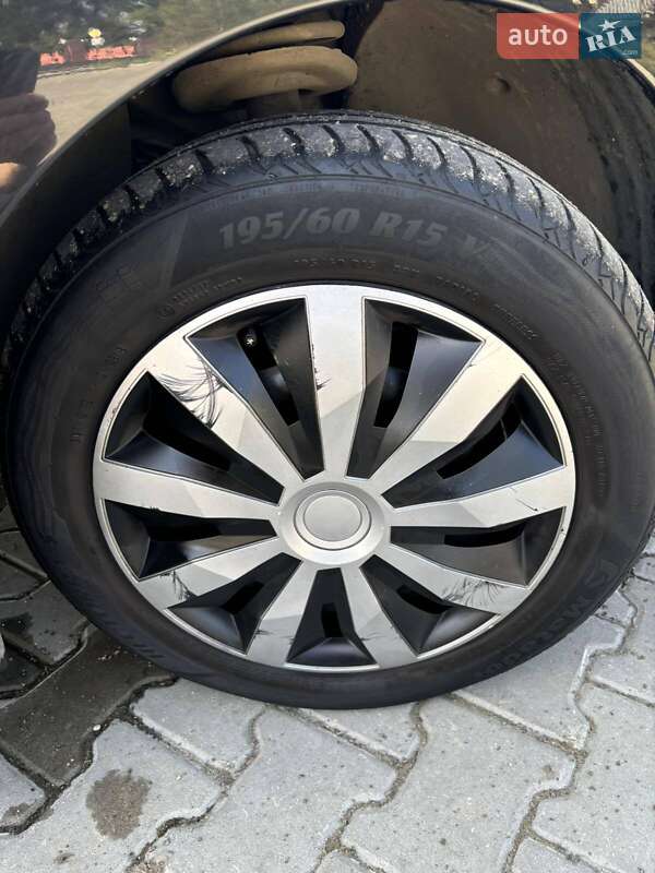 Універсал Peugeot 207 2010 в Дрогобичі