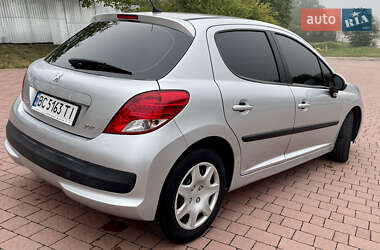 Хетчбек Peugeot 207 2010 в Трускавці