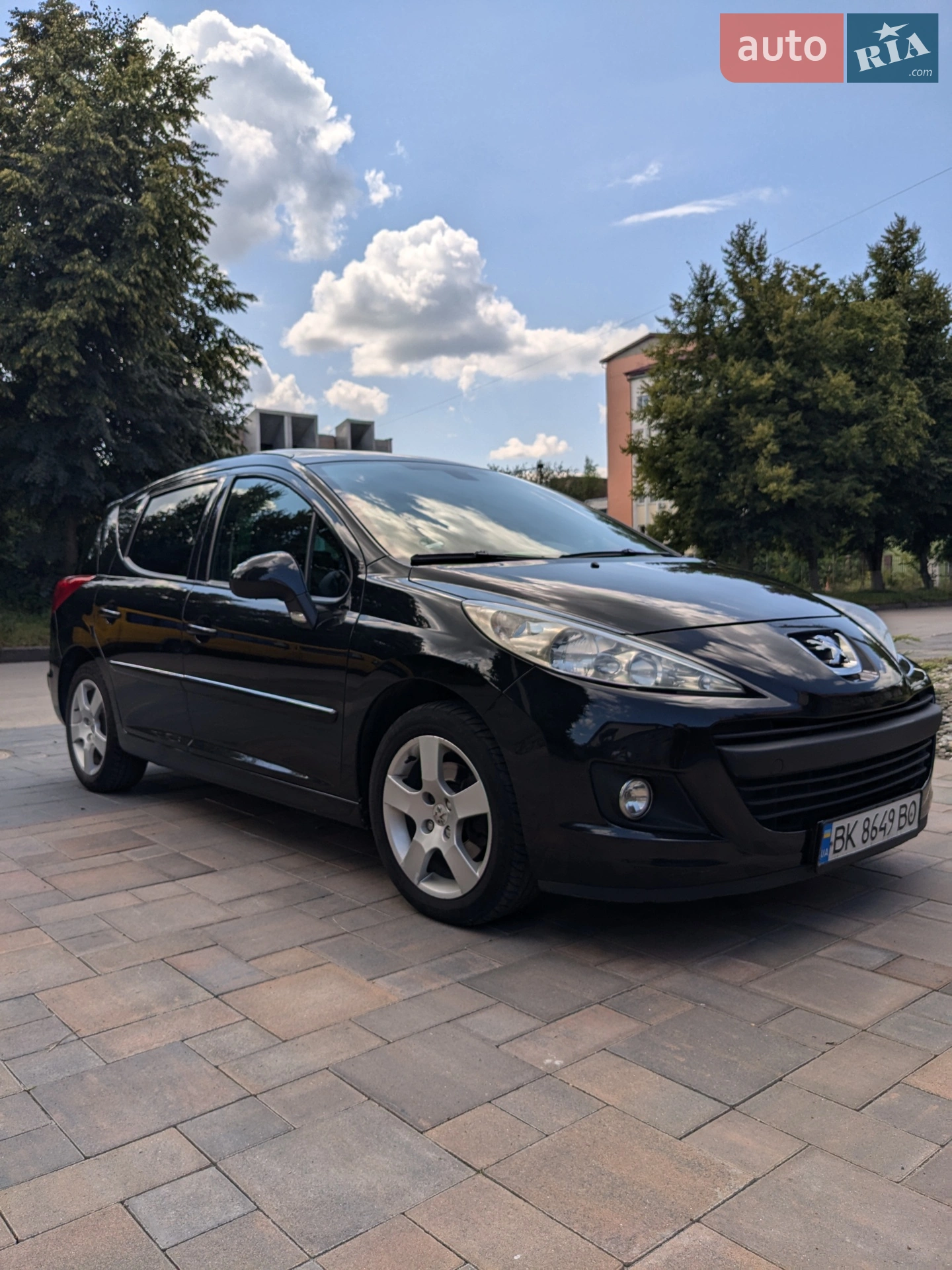 2011 Peugeot 207 - фото 1