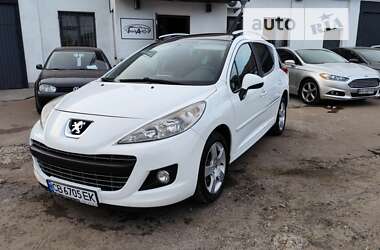 Універсал Peugeot 207 2011 в Чернігові