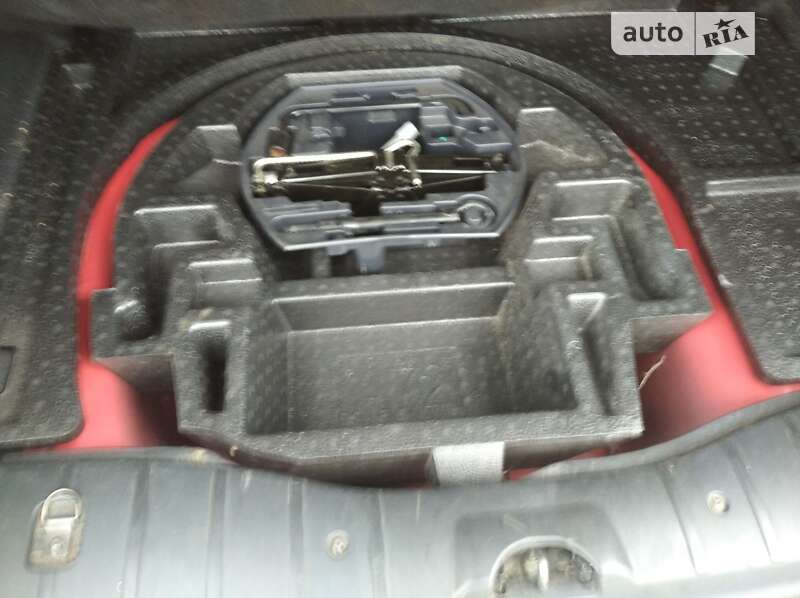 Универсал Peugeot 207 2008 в Яворове