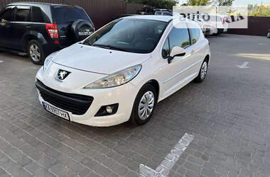 Хетчбек Peugeot 207 2012 в Дніпрі