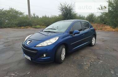 Хэтчбек Peugeot 207 2009 в Кривом Роге