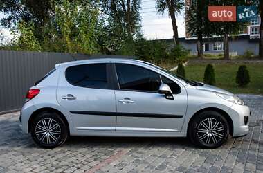 Хэтчбек Peugeot 207 2010 в Тернополе