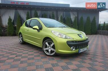 Хэтчбек Peugeot 207 2007 в Ровно