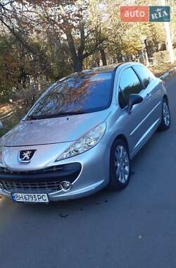 Хэтчбек Peugeot 207 2007 в Подольске