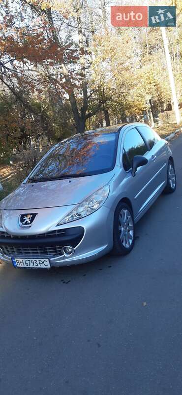 Peugeot 207 2007