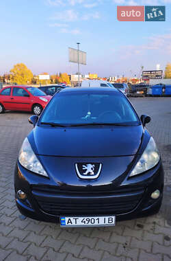 Хэтчбек Peugeot 207 2012 в Ивано-Франковске