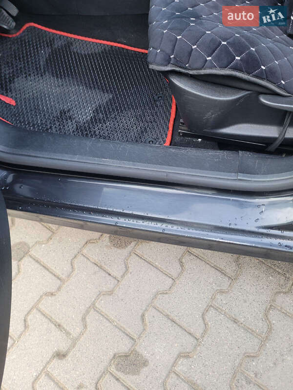 Хетчбек Peugeot 207 2012 в Івано-Франківську