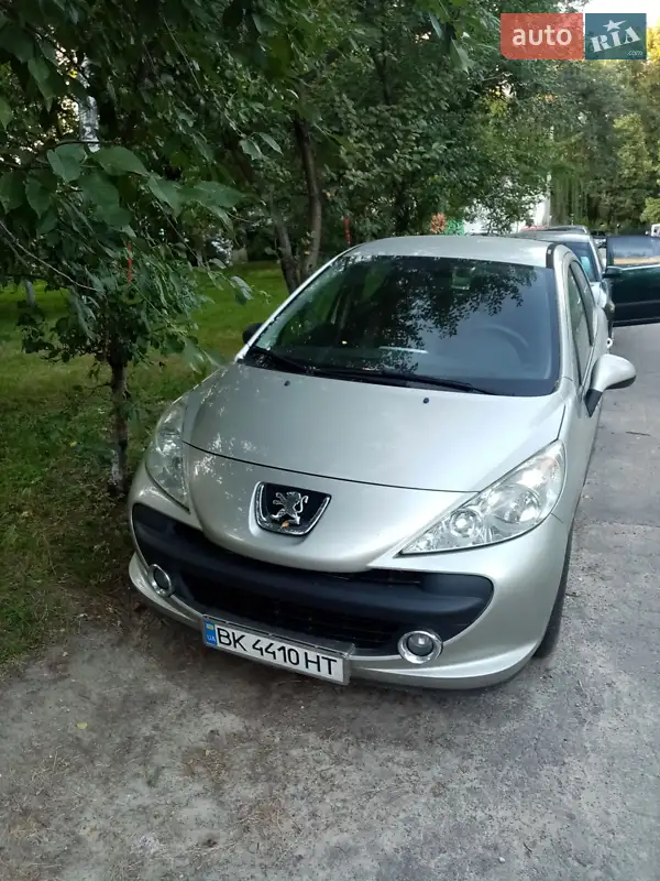 Peugeot 207