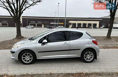 Хэтчбек Peugeot 207 2007 в Черкассах