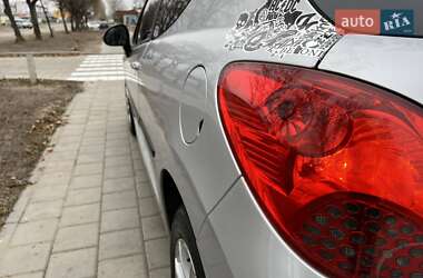 Хетчбек Peugeot 207 2007 в Лисянці