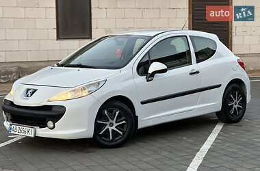 Хетчбек Peugeot 207 2008 в Вінниці