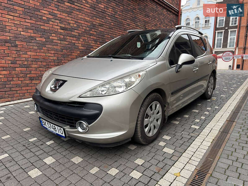 Універсал Peugeot 207 2008 в Рівному