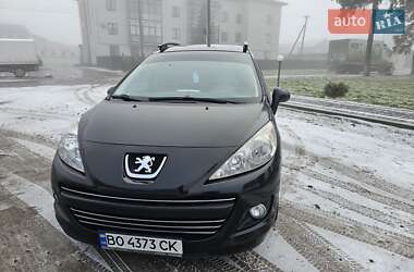 Универсал Peugeot 207 2010 в Бучаче