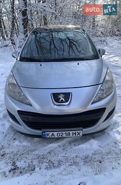 Хэтчбек Peugeot 207 2010 в Львове