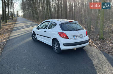 Хетчбек Peugeot 207 2008 в Ладижині