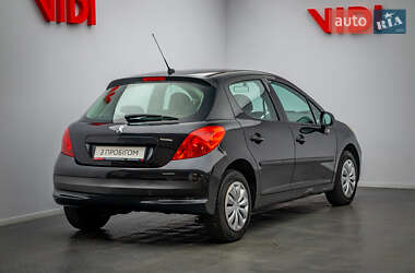 Хэтчбек Peugeot 207 2008 в Киеве