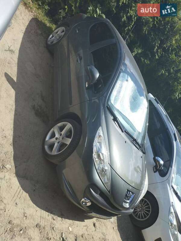 Хэтчбек Peugeot 207 2008 в Запорожье фото Хэтчбек Peugeot 207 2008 в Запорожье