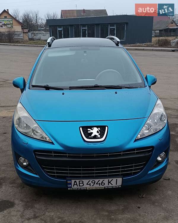 Peugeot 207 2011 Peugeot 207 2011