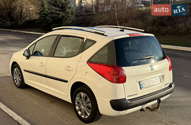 Универсал Peugeot 207 2010 в Полтаве