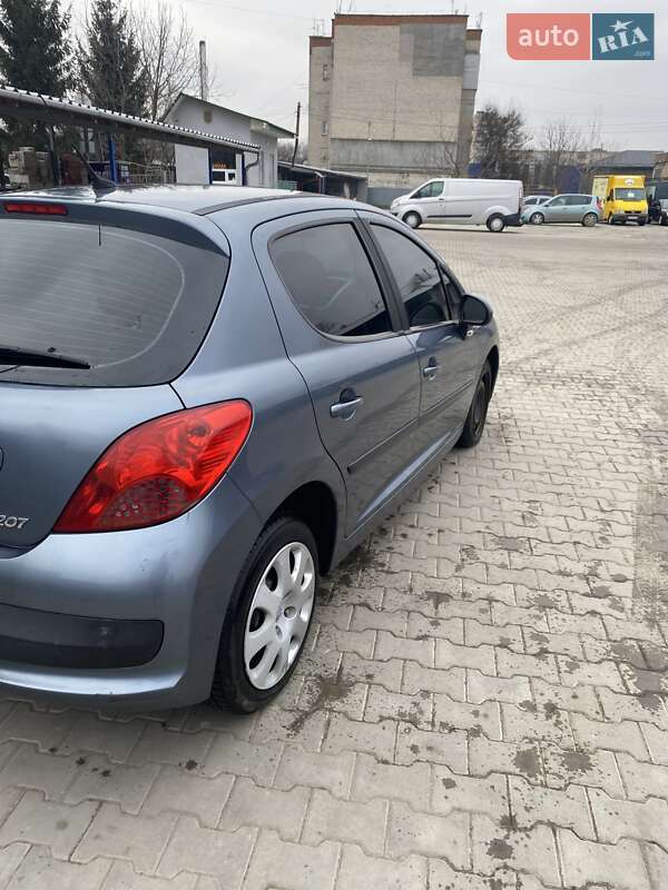 Хетчбек Peugeot 207 2008 в Старокостянтинові