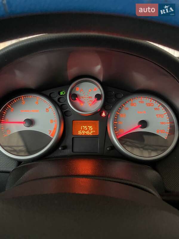 Хетчбек Peugeot 207 2008 в Старокостянтинові