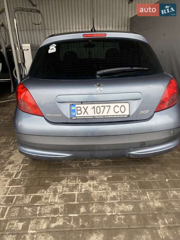 Хетчбек Peugeot 207 2008 в Старокостянтинові