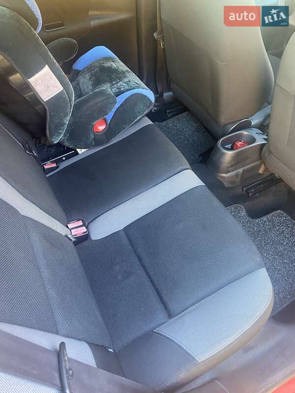 Хетчбек Peugeot 207 2008 в Житомирі