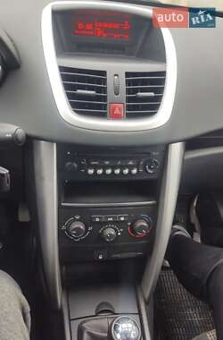 Универсал Peugeot 207 2009 в Житомире