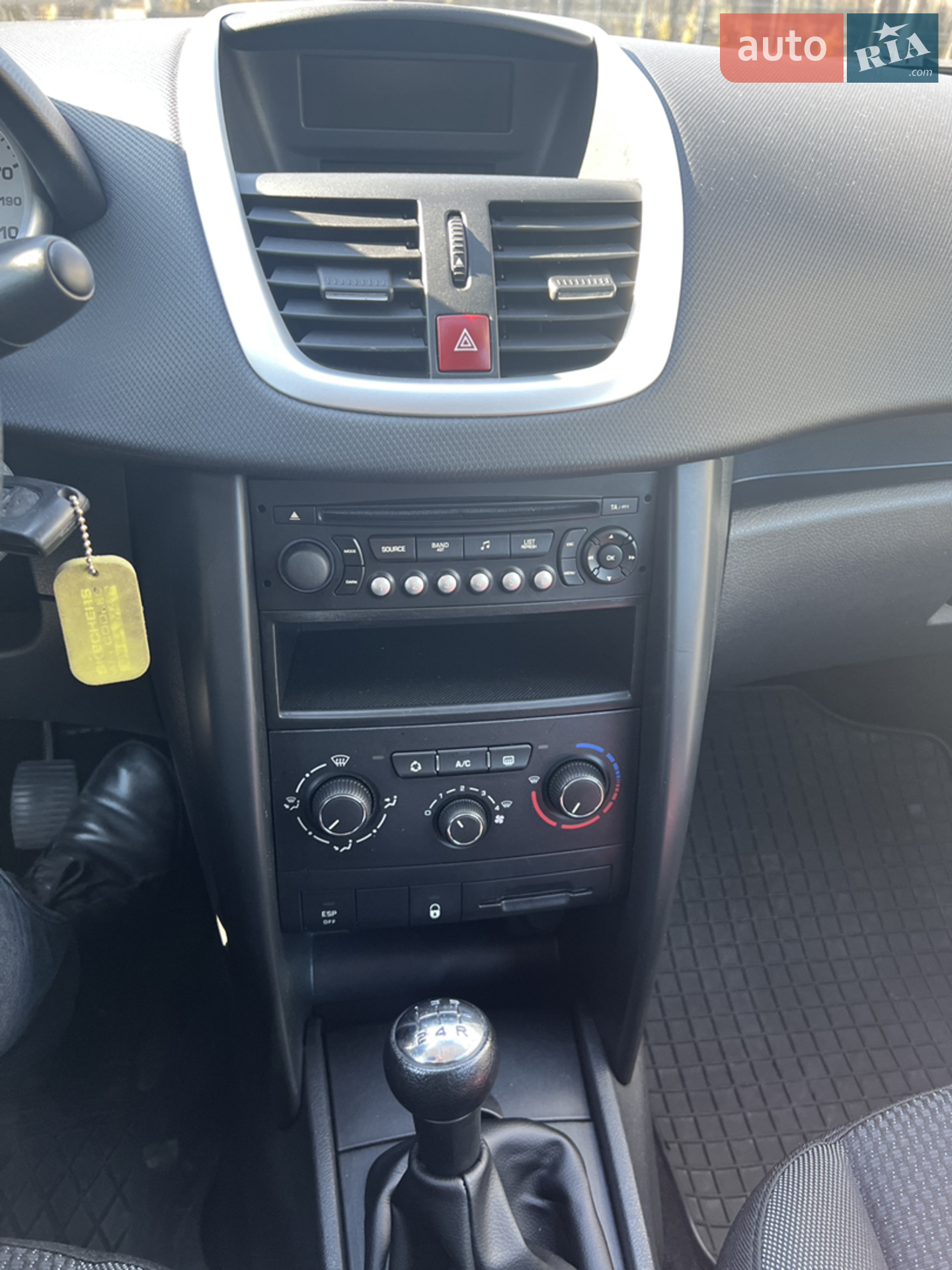 2010 Peugeot 207 - мініатюра 28