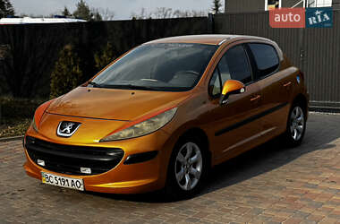 Хэтчбек Peugeot 207 2006 в Киеве