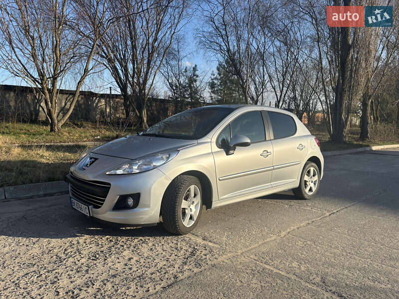 Хетчбек Peugeot 207 2009 в Вараші фото 5 Хетчбек Peugeot 207 2009 в Вараші