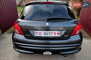 Хэтчбек Peugeot 207 2012 в 