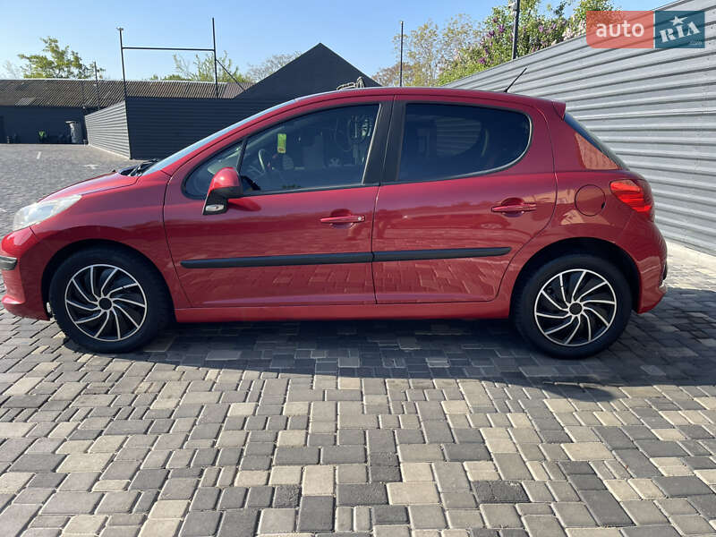 Хетчбек Peugeot 207 2007 в Миколаєві