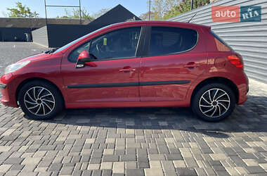 Хэтчбек Peugeot 207 2007 в 