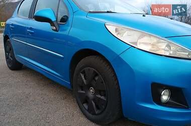 Хетчбек Peugeot 207 2012 в Хусті