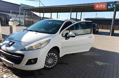 Хэтчбек Peugeot 207 2012 в Дрогобыче