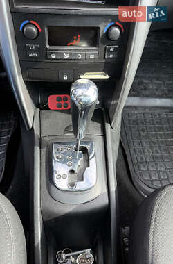 Хэтчбек Peugeot 207 2007 в 