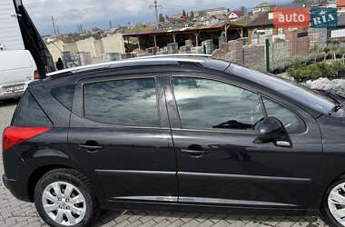 Хэтчбек Peugeot 207 2007 в 