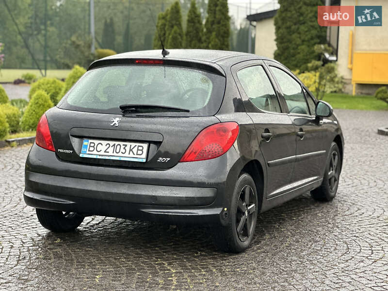Хетчбек Peugeot 207 2009 в Жовкві