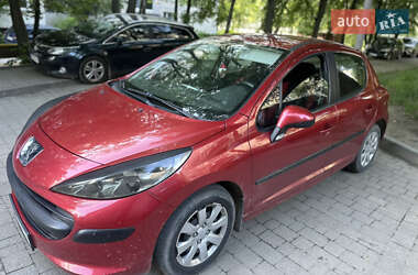 Хэтчбек Peugeot 207 2006 в Львове