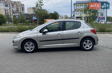 Хетчбек Peugeot 207 2007 в 