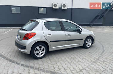 Хетчбек Peugeot 207 2007 в 