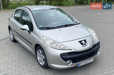 Хетчбек Peugeot 207 2007 в 