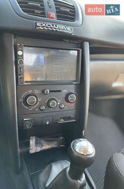 Хэтчбек Peugeot 207 2012 в 