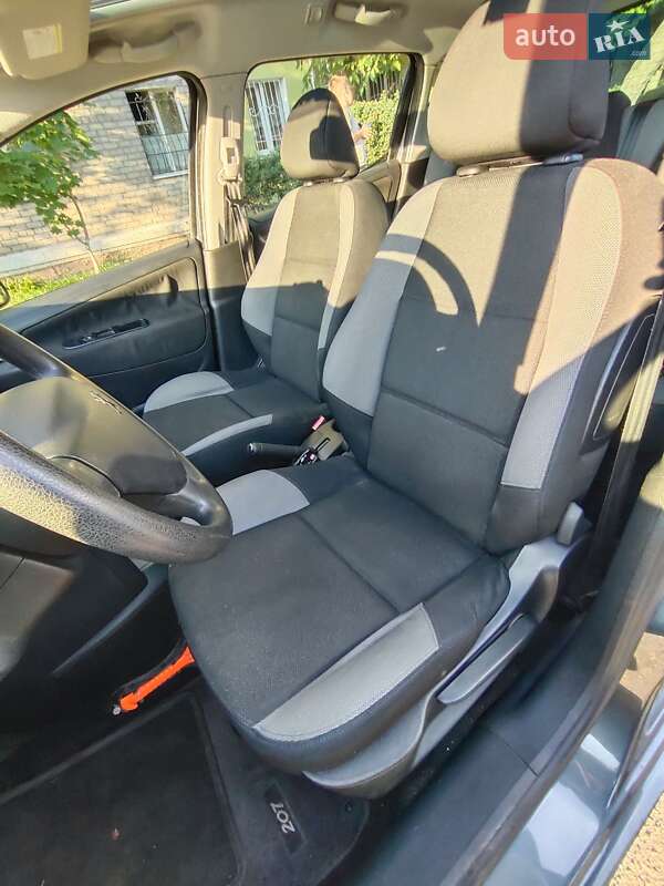 Універсал Peugeot 207 2008 в Кам'янському